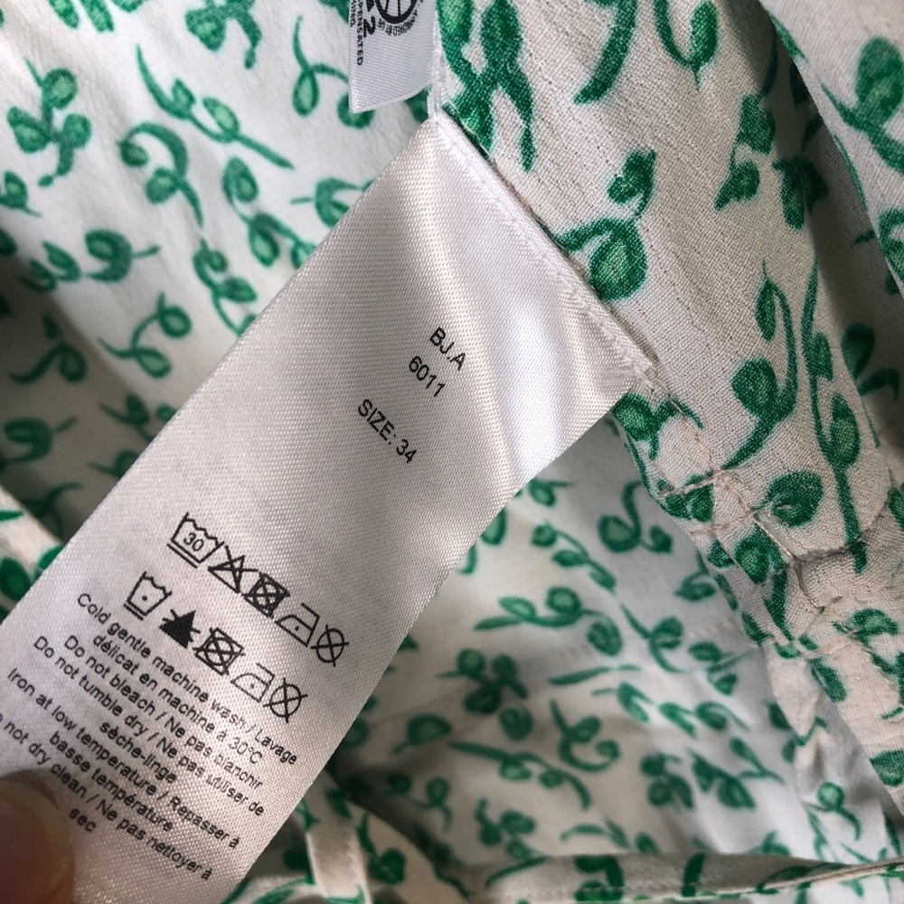 NWT Ganni Floral Wrap Blouse - Picture 4 of 6